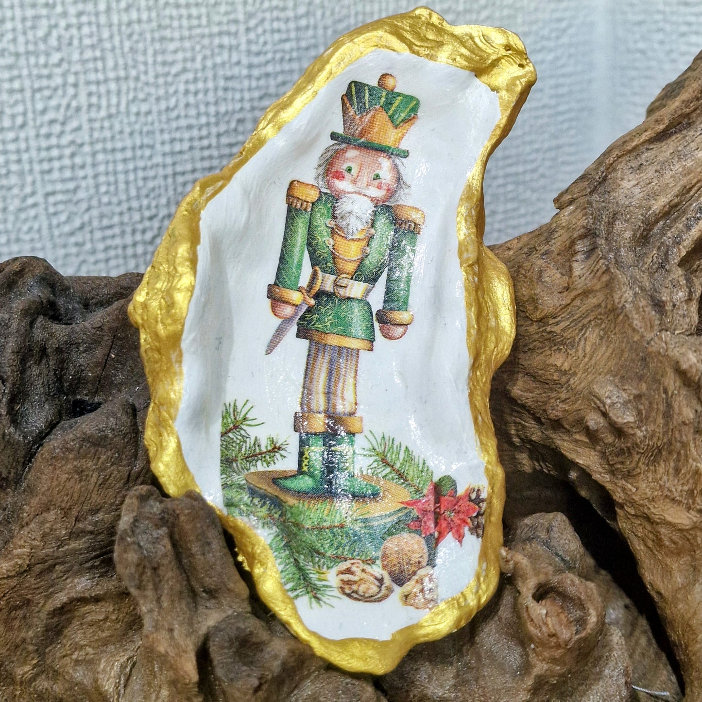 Christmas Ornaments Green Nutcracker Man Oyster Shell Trinket Dish
