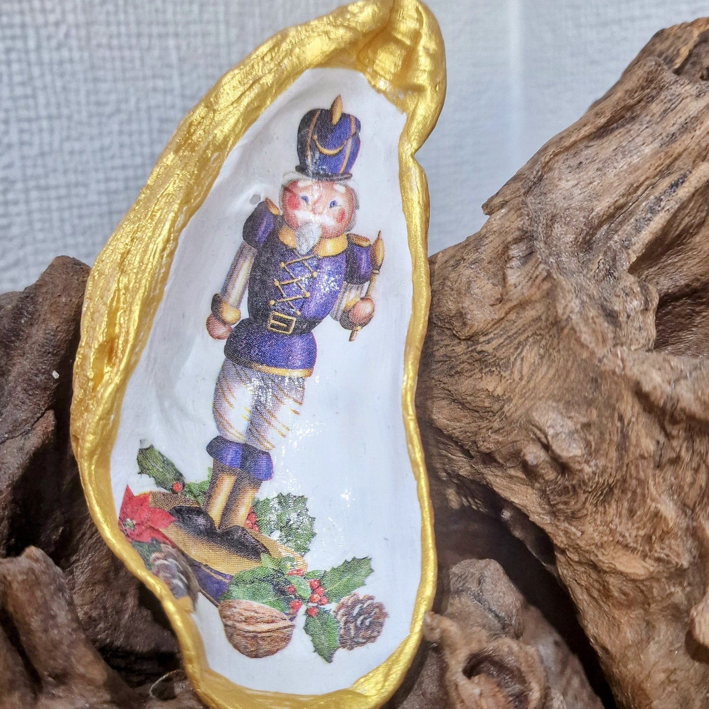 Christmas Ornaments Blue Nutcracker Man Oyster Shell Trinket Dish