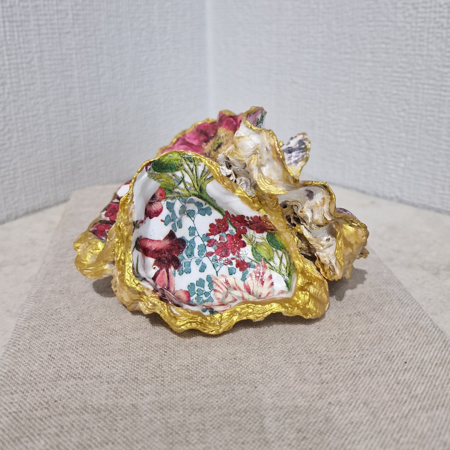 Special Shell Wild Flowers Bird Cluster Oyster Shell Trinket Dish