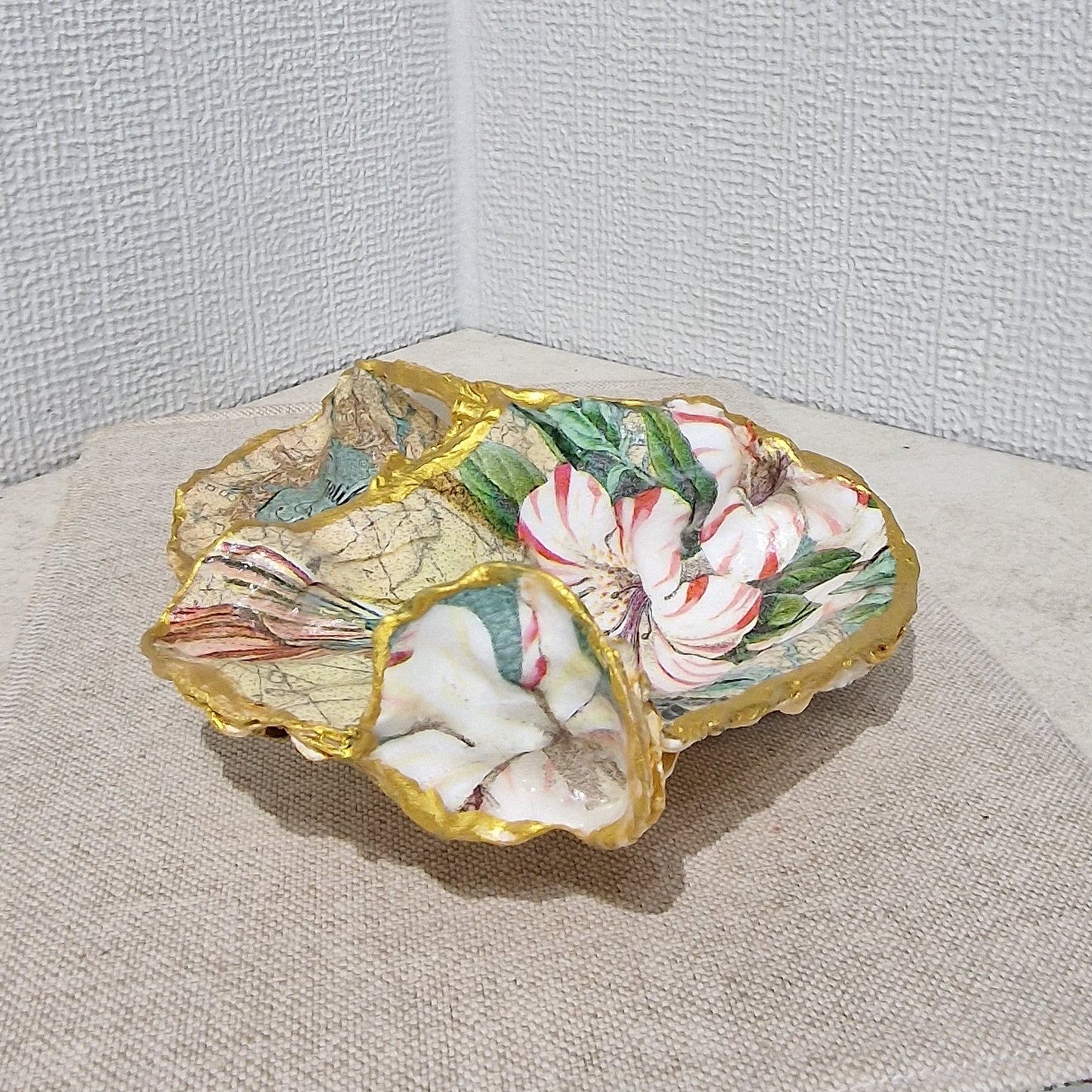 Special Shell Hummingbird Bird Cluster Oyster Shell Trinket Dish