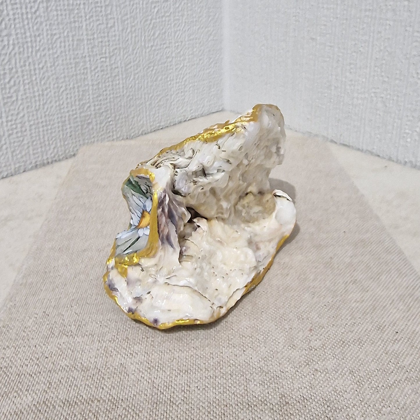 Special Shell Iris Daisy Flower Cluster Oyster Shell Trinket Dish