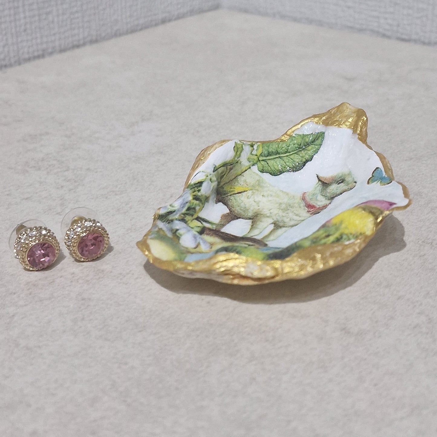 NEW Easter Lamb Chick Egg Oyster Shell Trinket Dish Jewellery Holder Gift