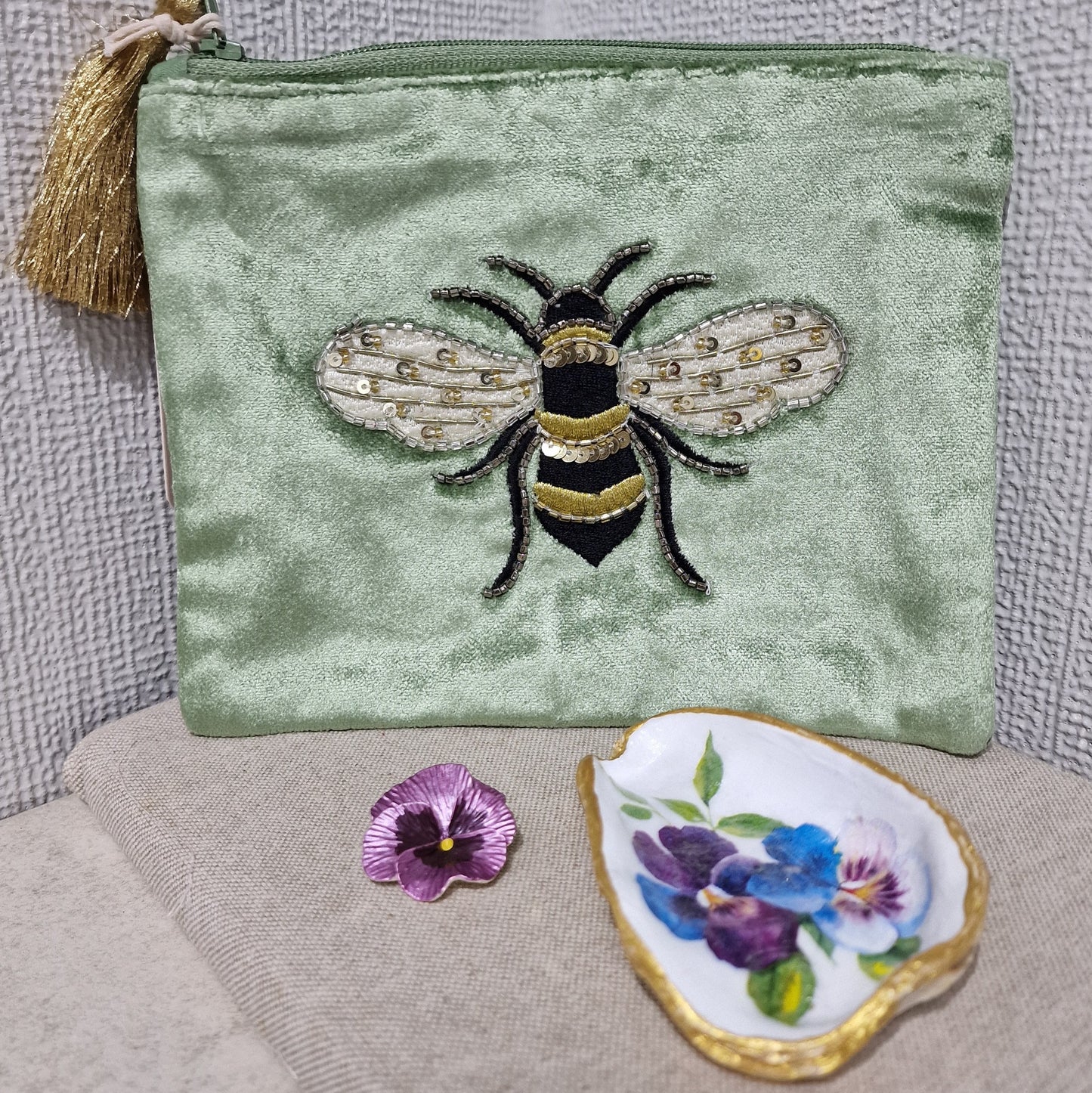 Pretty Purple Blue Pansy Flower Oyster Shell Trinket Dish