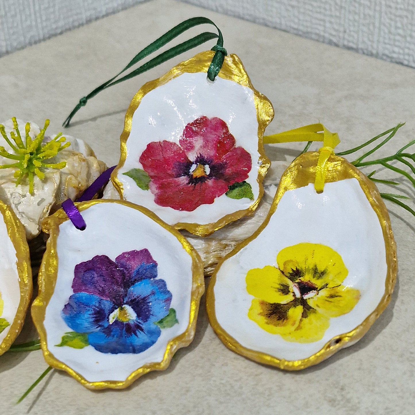 Pansy Flowers Oyster Shell Hanging Ornaments Decorations Gift Easter Tree - Set of 4