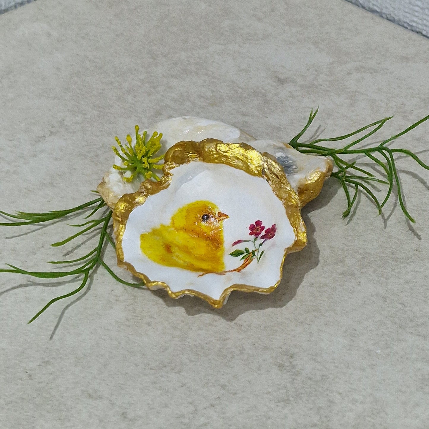 Yellow Easter Chick Oyster Shell Trinket Dish Gift Jewellery Holder