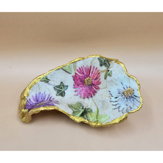 Wild Daisies Flowers Oyster Shell Trinket Dish