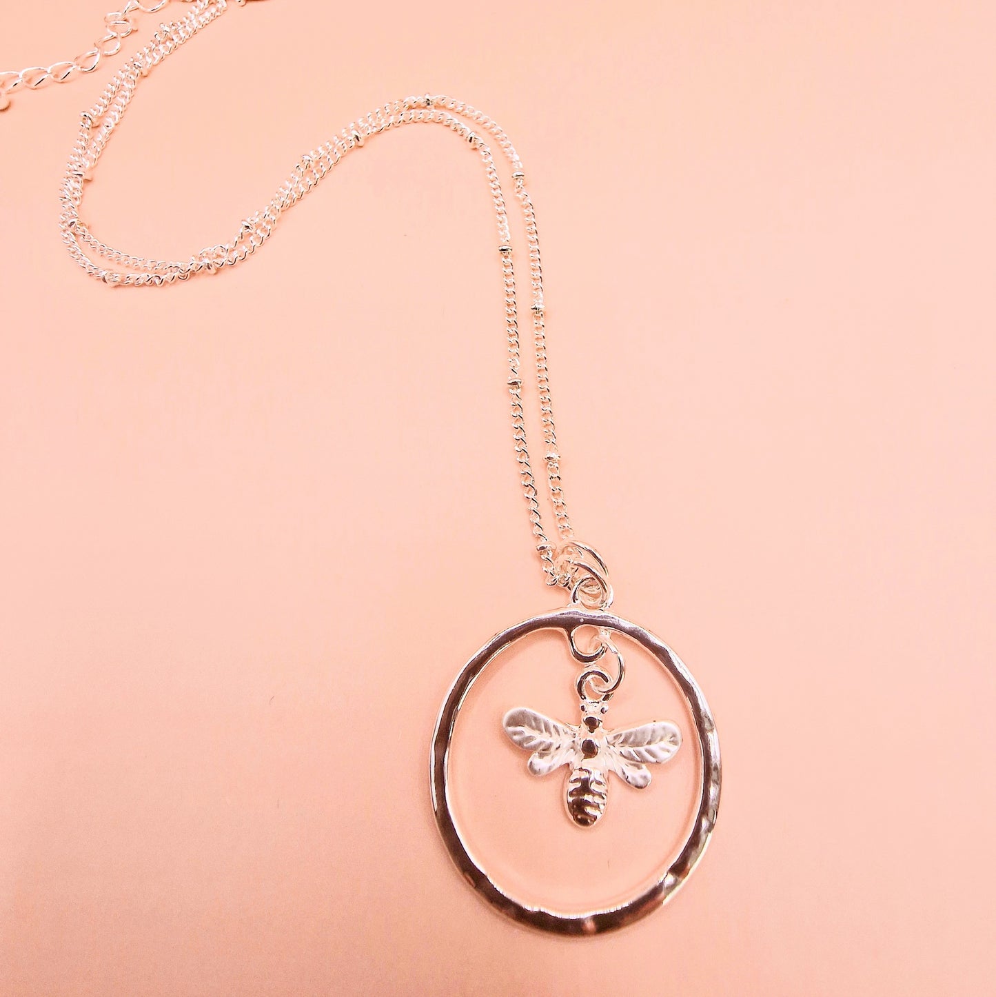 Delicate Bumble Bee Circle Necklace Silver Colour
