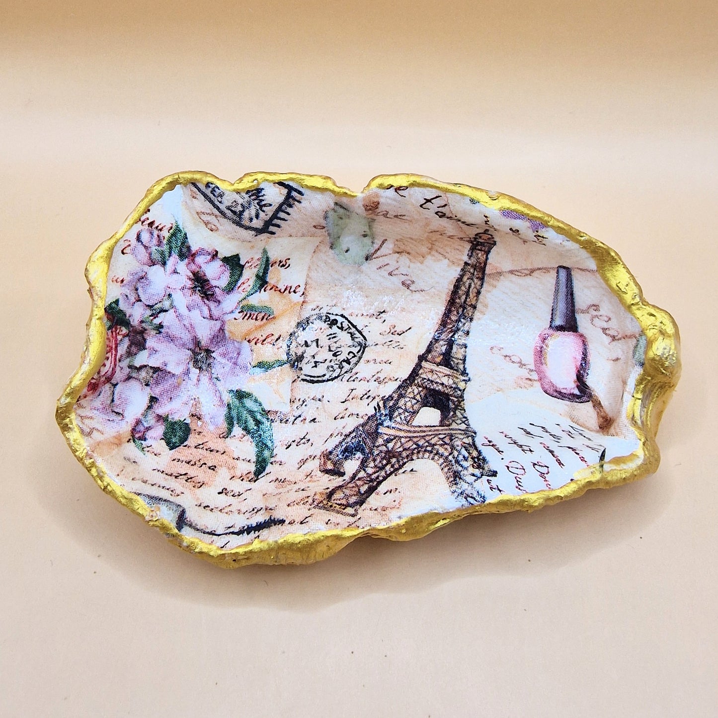 Paris Eiffel Tower Pink Medium Oyster Shell Trinket Dish