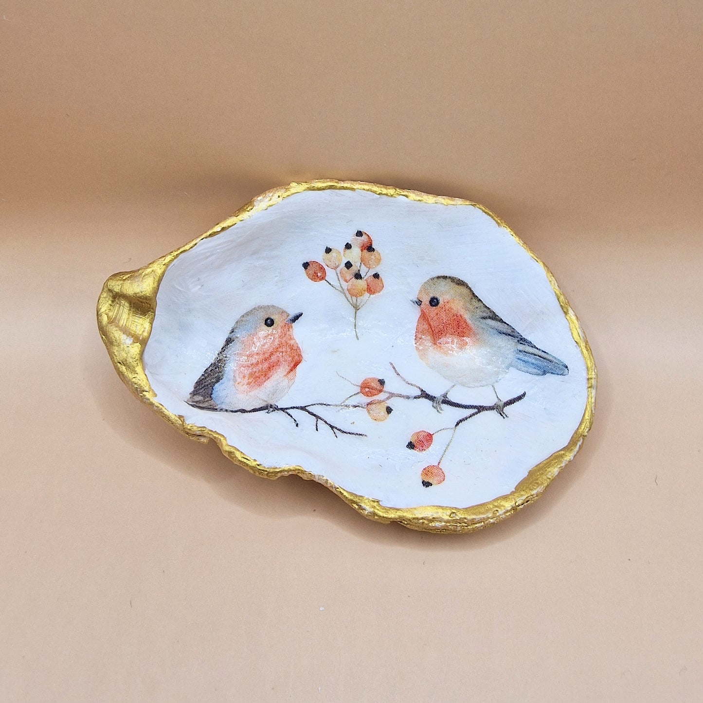 Robin Redbreast Pair Medium Oyster Shell Trinket Dish