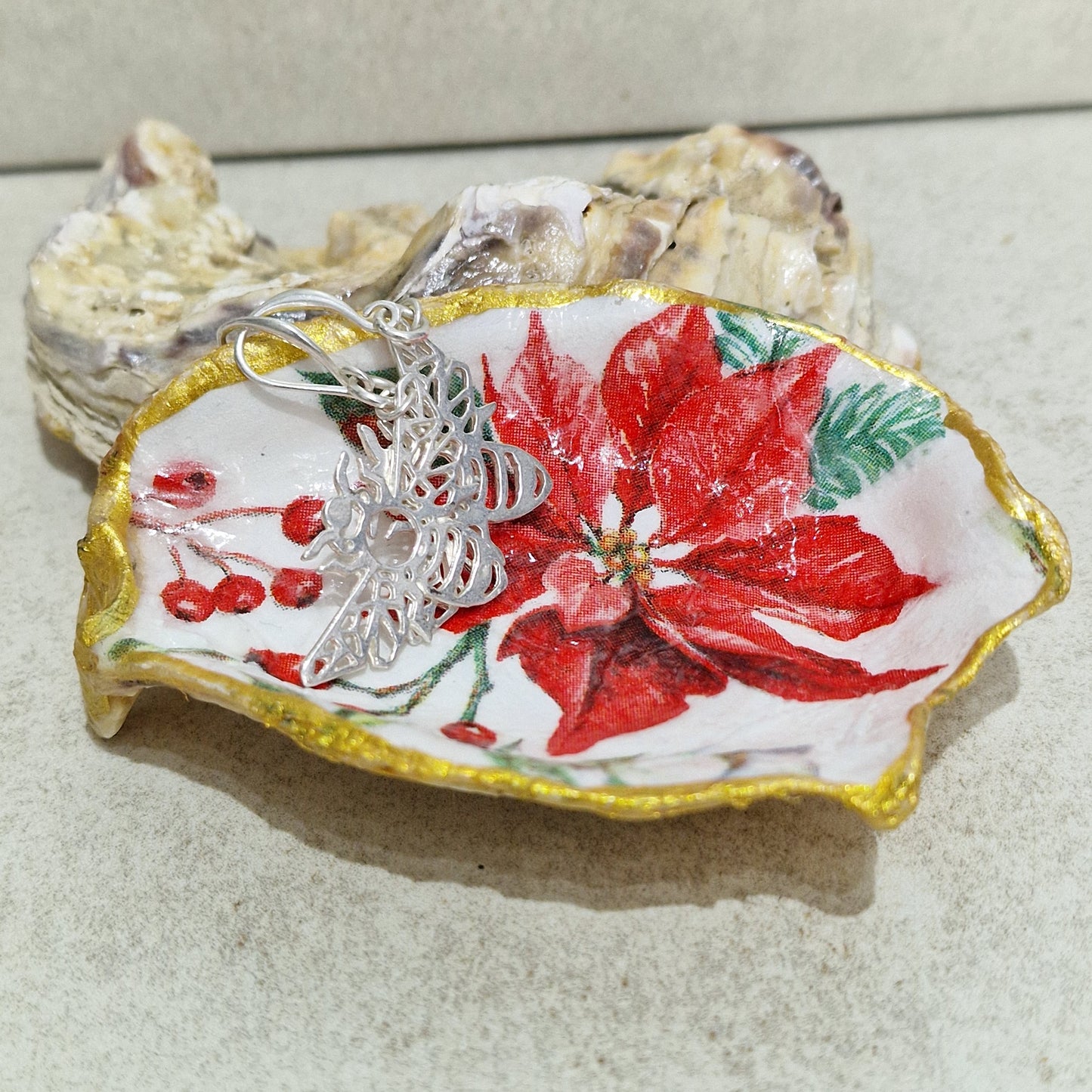 Christmas Poinsettia Red Flower Oyster Shell Decorative Trinket Dish