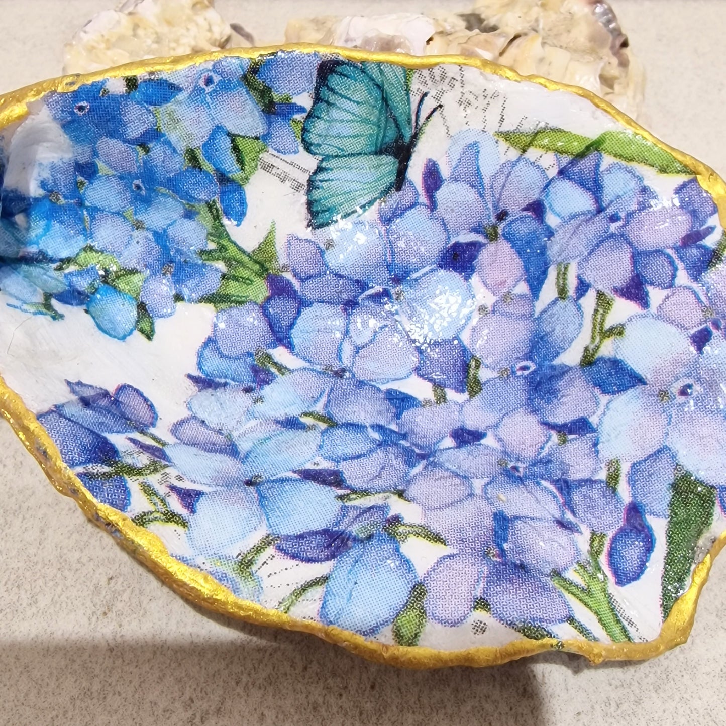 Hydrangea Flower Oyster Shell Trinket Dish