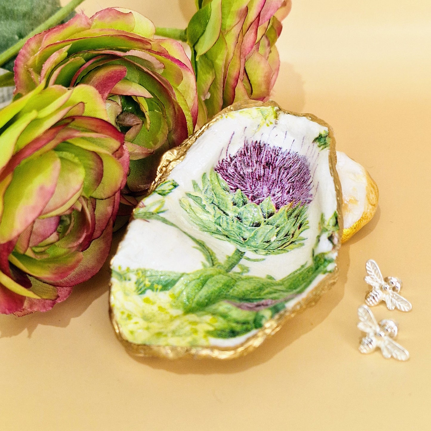 Scotland Thistle Flowers Small Oyster Shell Trinket Dish
