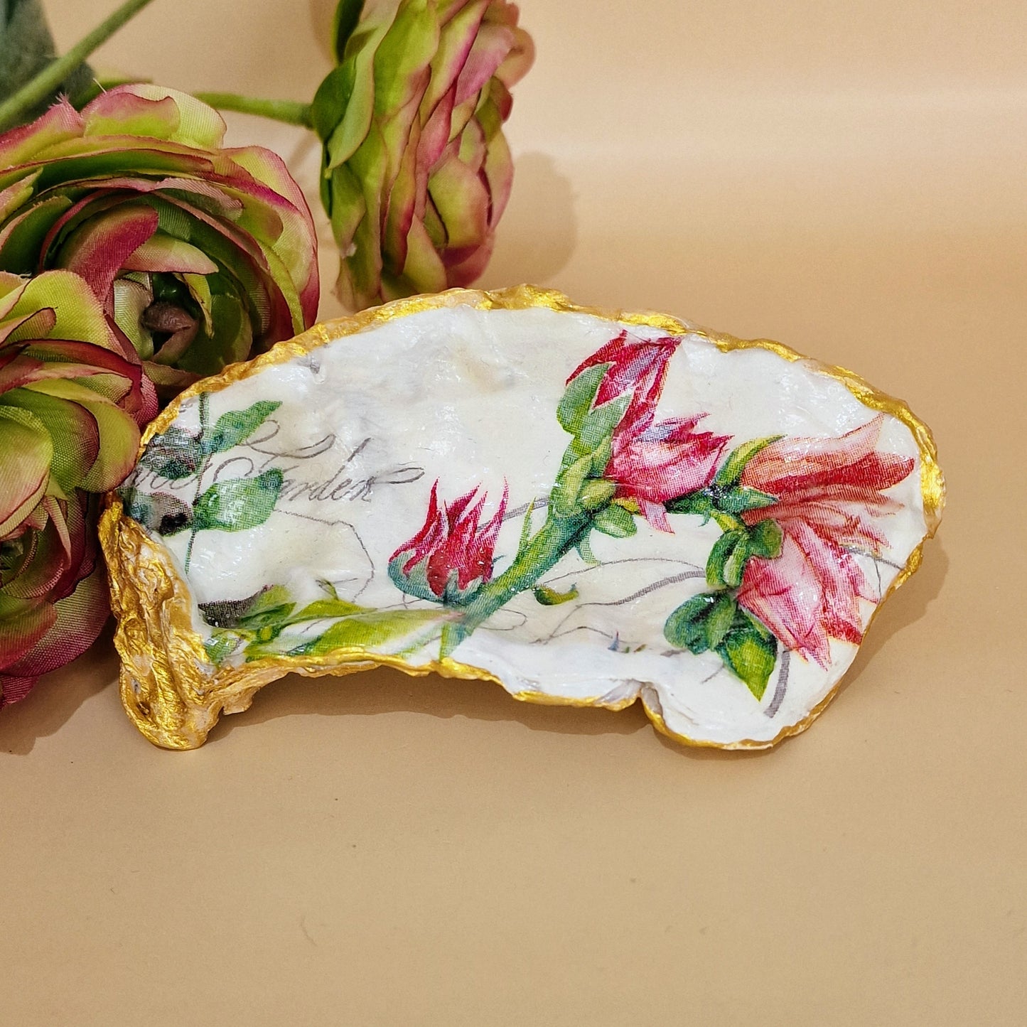Rose Bud Flowers Garden Small Oyster Shell Trinket Dish