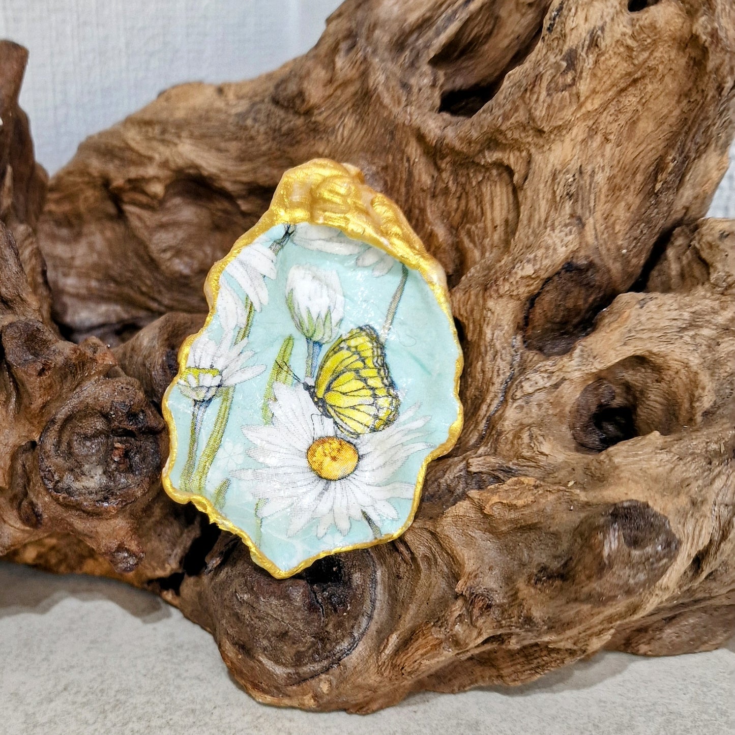 Yellow Butterfly Daisy Flower Mint Oyster Shell Trinket Dish