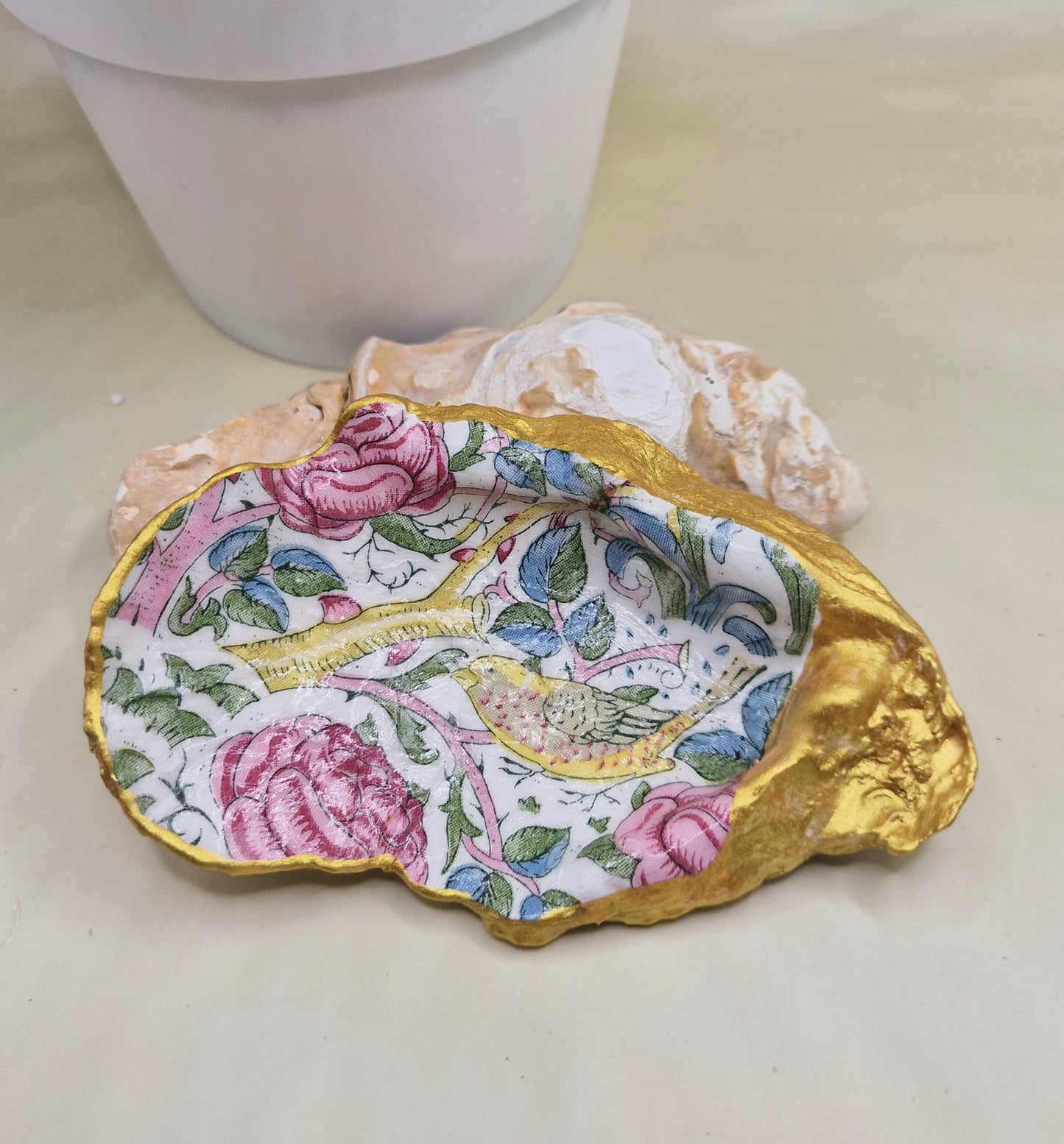 BMO-025  Bird William Morris Shell Trinket Jewellery Dish