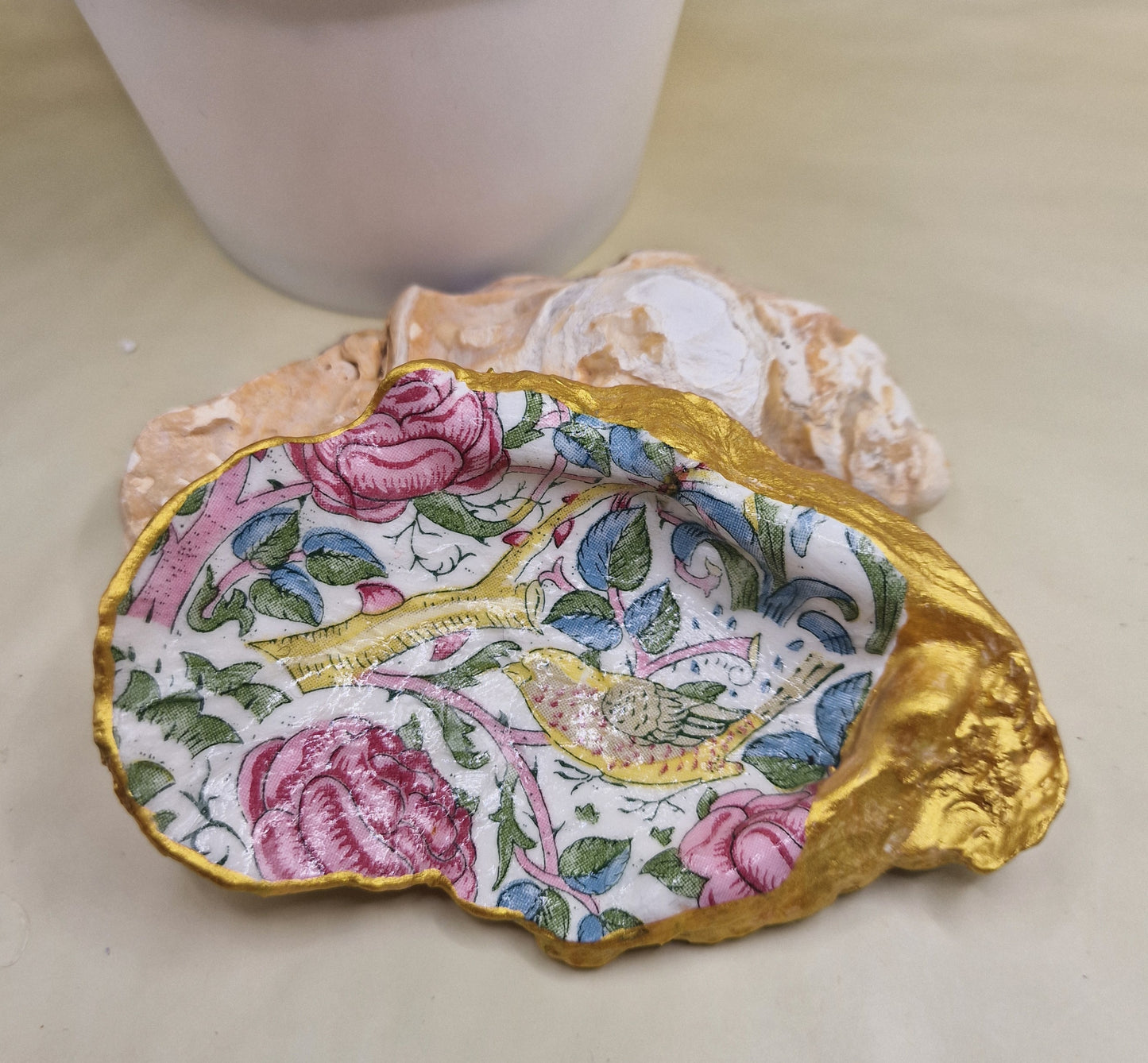 BMO-025  Bird William Morris Shell Trinket Jewellery Dish