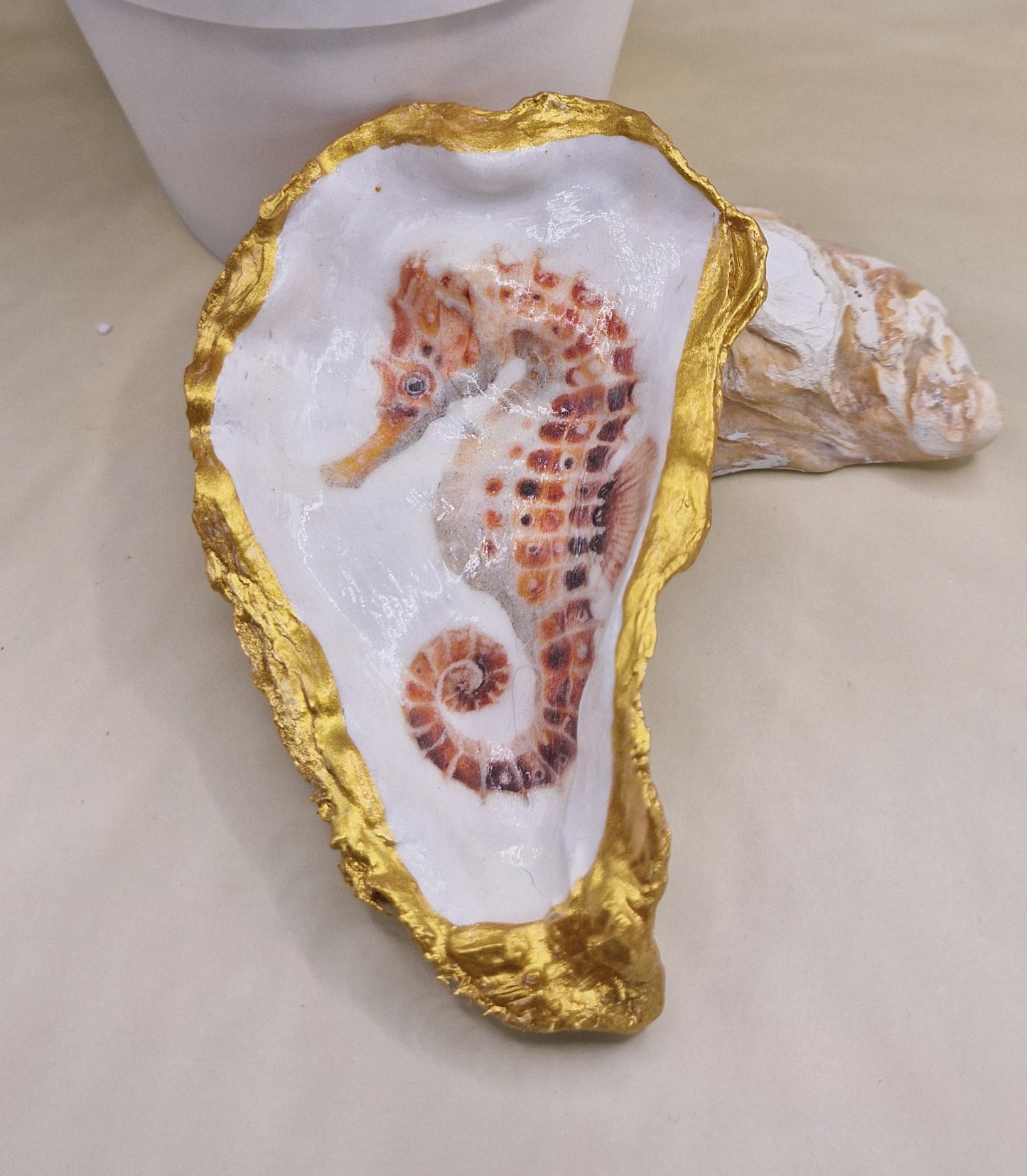 BMO-058  Seahorse Coral Oyster Shell Trinket Dish