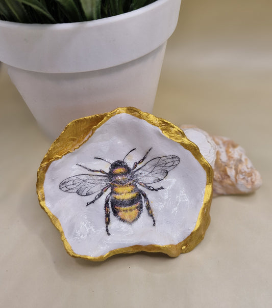 BMO-065  Bumble Bee Oyster Shell Decorative Trinket Dish