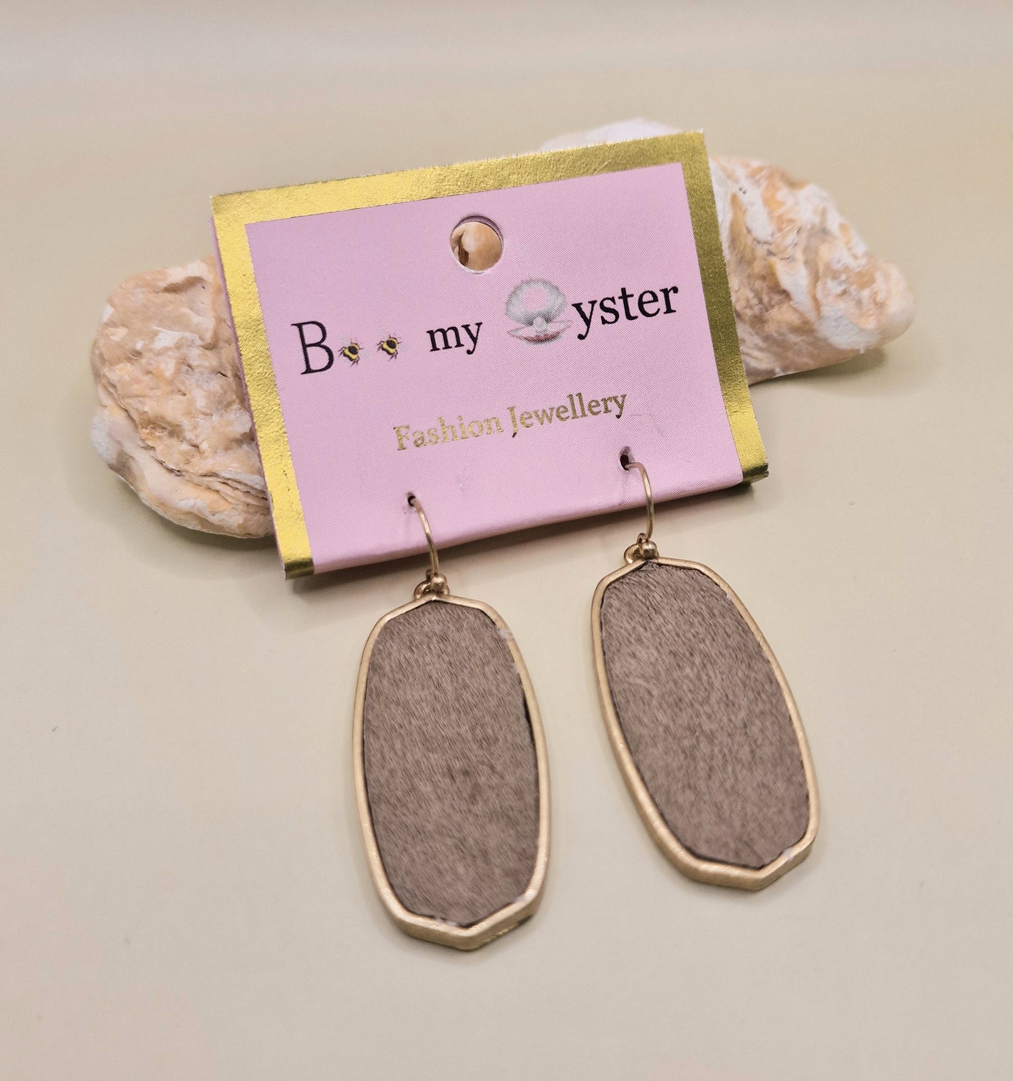 JEW-014  Grey Pierced Drop Oblong Fashion Earrings AW26