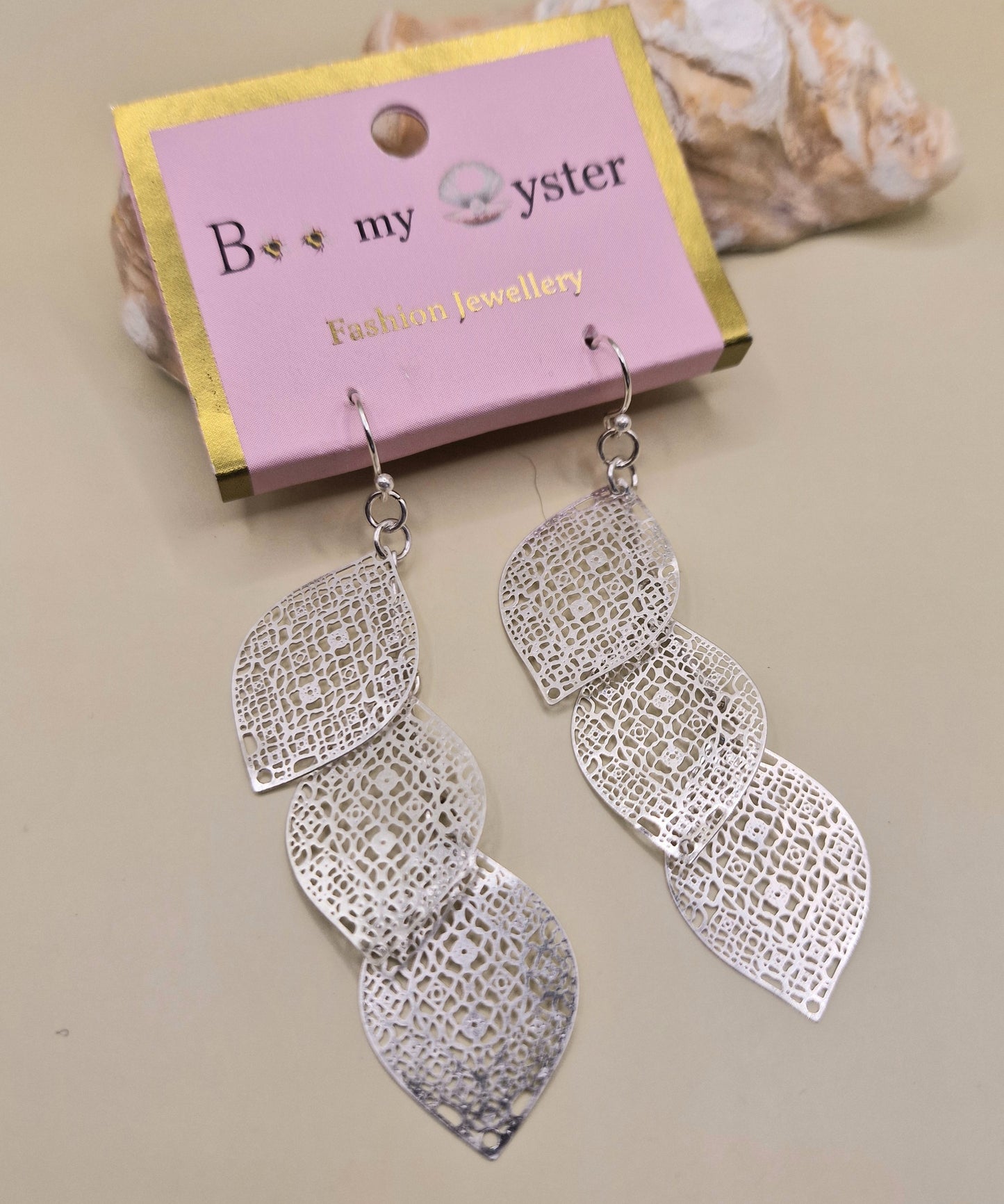 JEW-015 Silver Metal Lace Leaf Cascade Pierced Drop Earrings