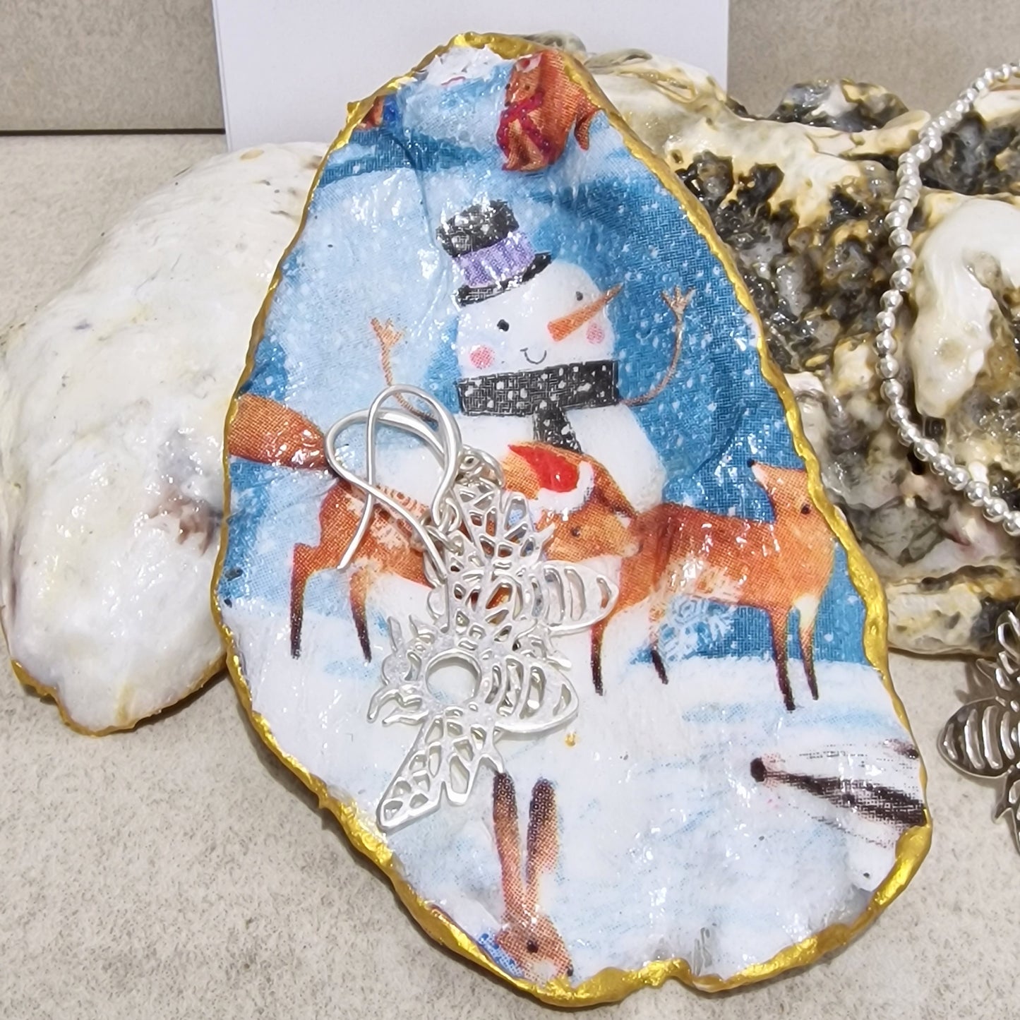 Christmas Snowman Reindeer Oyster Shell Decorative Trinket Dish 9cm