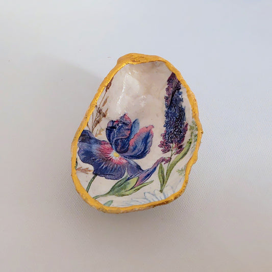 Iris Blue Flower Special Oyster Shell Trinket Dish