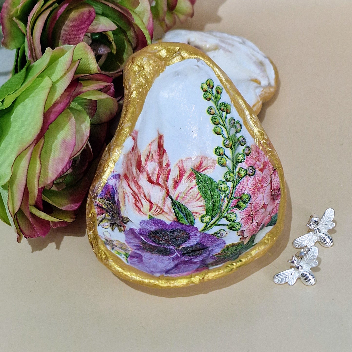 Purple Pansy Flower Small Oyster Shell Trinket Dish